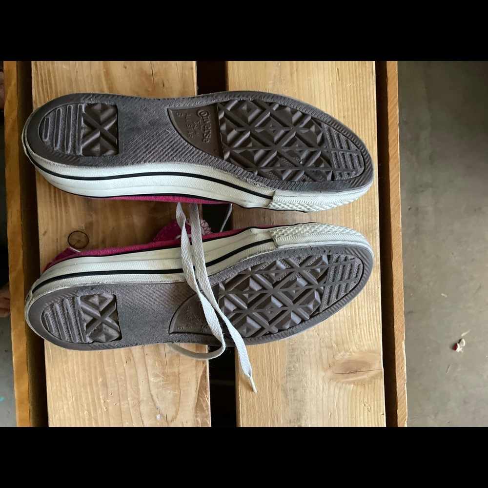 Converse pink shoes size 8